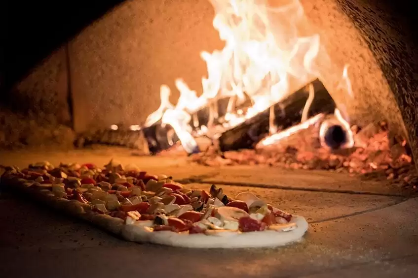 Піца алла пала (Pizza alla pala): все про тісто та випікання